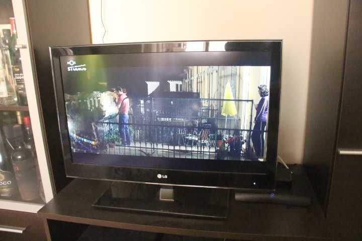 TV LG 32LW4500 – Impecável