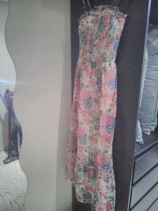 Długa zwiewna śliczna sukienka 42/44