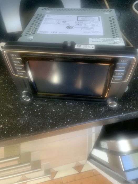 Radio vw MIB STD2 PQ+/NAV uszkodzony