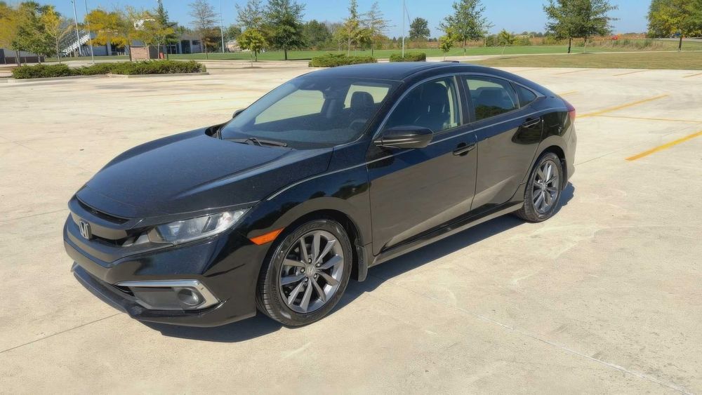 Honda Civic EX-L      2019