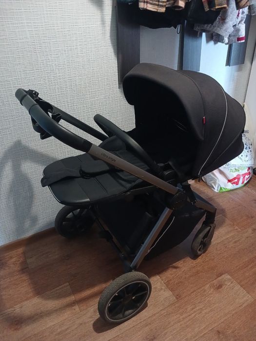 Дитячий прогулянковий візочок carrello ultra