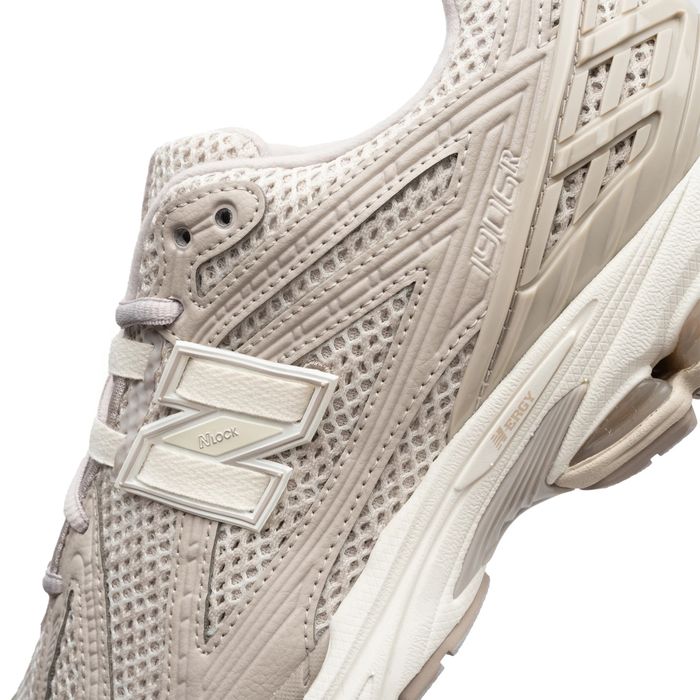 ОРИГІНАЛ! New Balance 1906R оригінальні жіночі кросівки