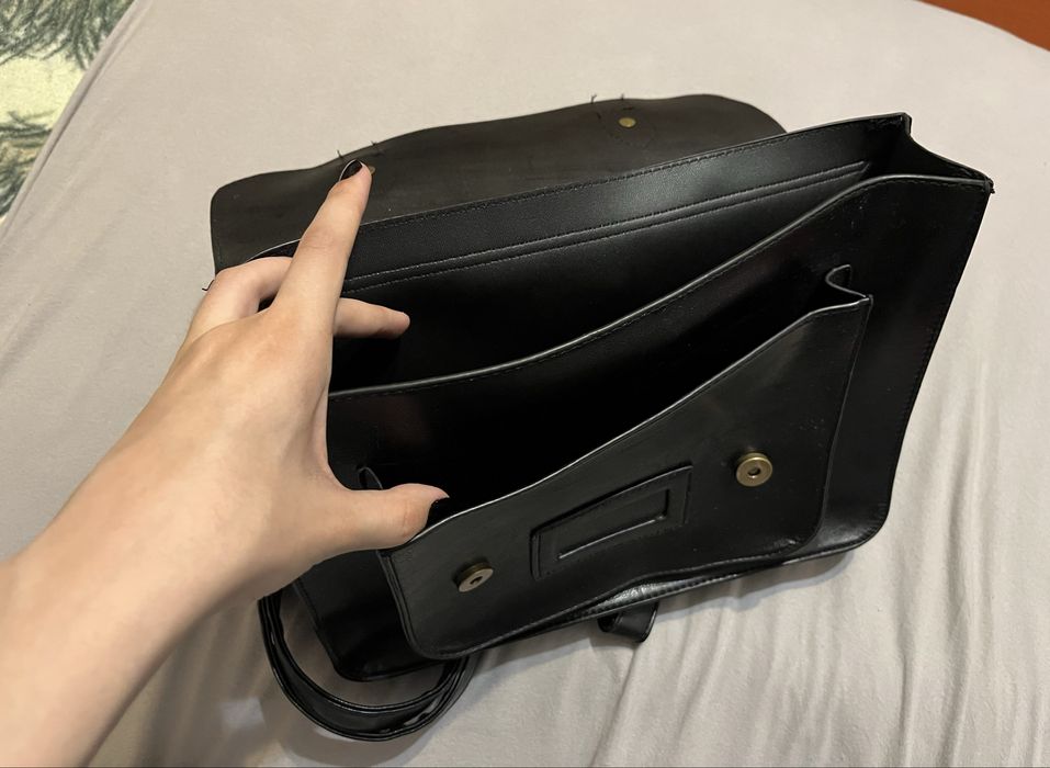 Портфель-сумка шкіряна