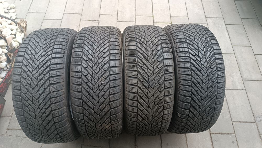 225/45R17 Opony zimowe Pirelli - 9-8,5 mm rant ochronny