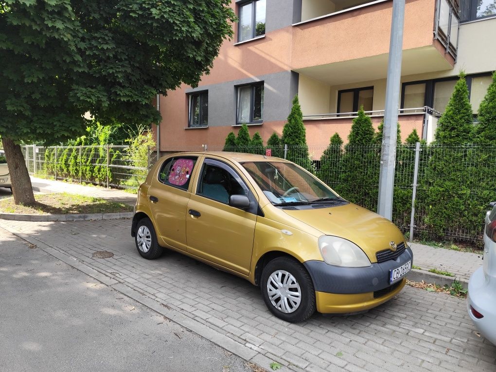 Toyota Yaris 2000 r.