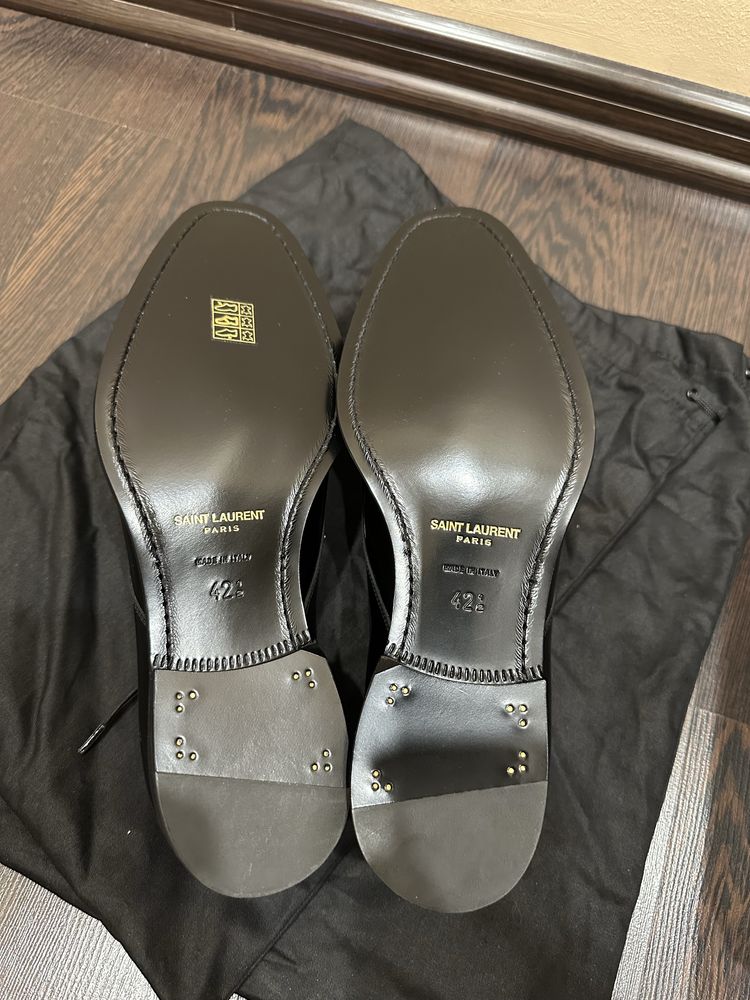 Классические мужские туфли Saint Laurent, 42,5