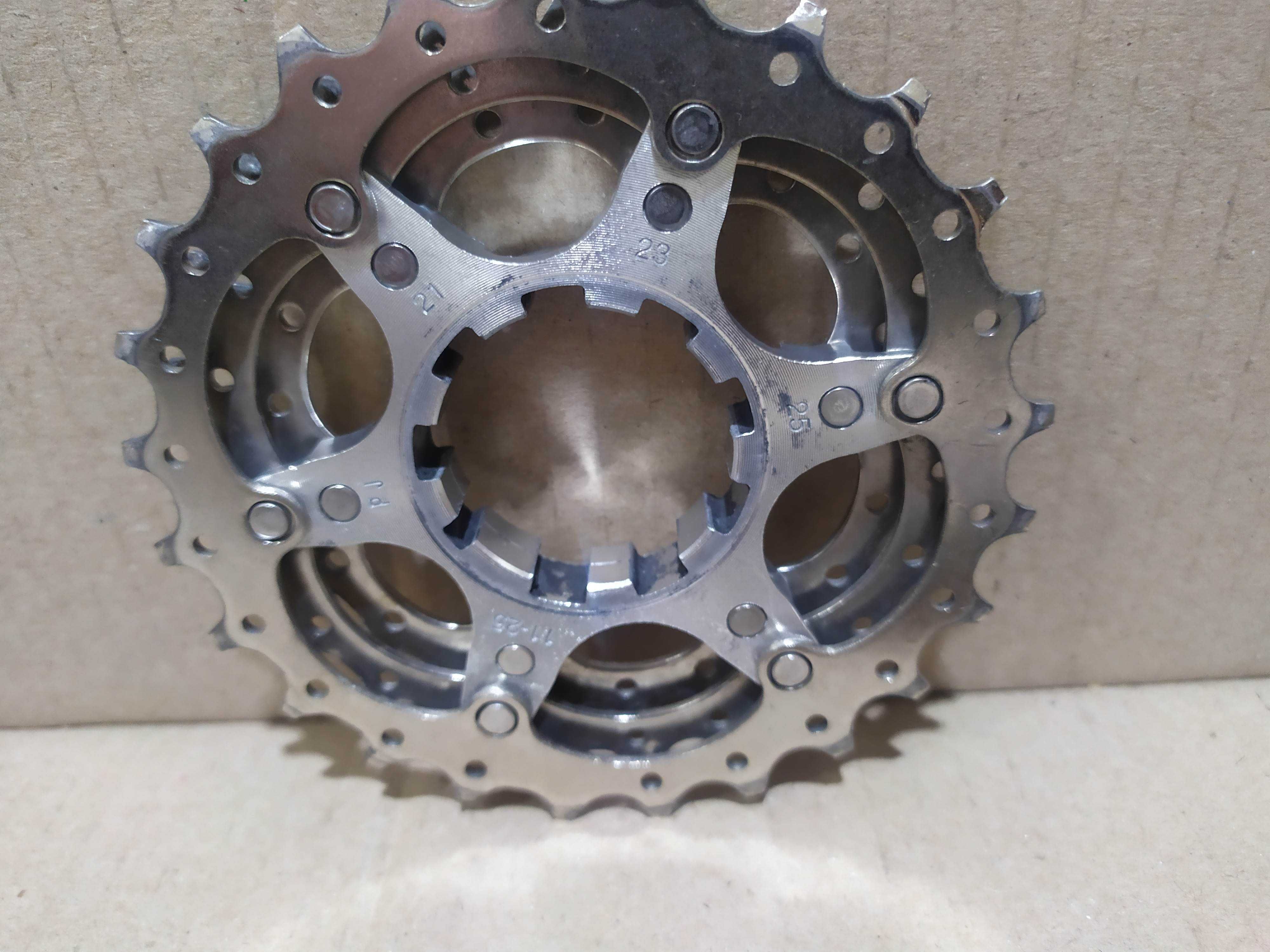 Кассета Shimano 105, на 10ть скоростей