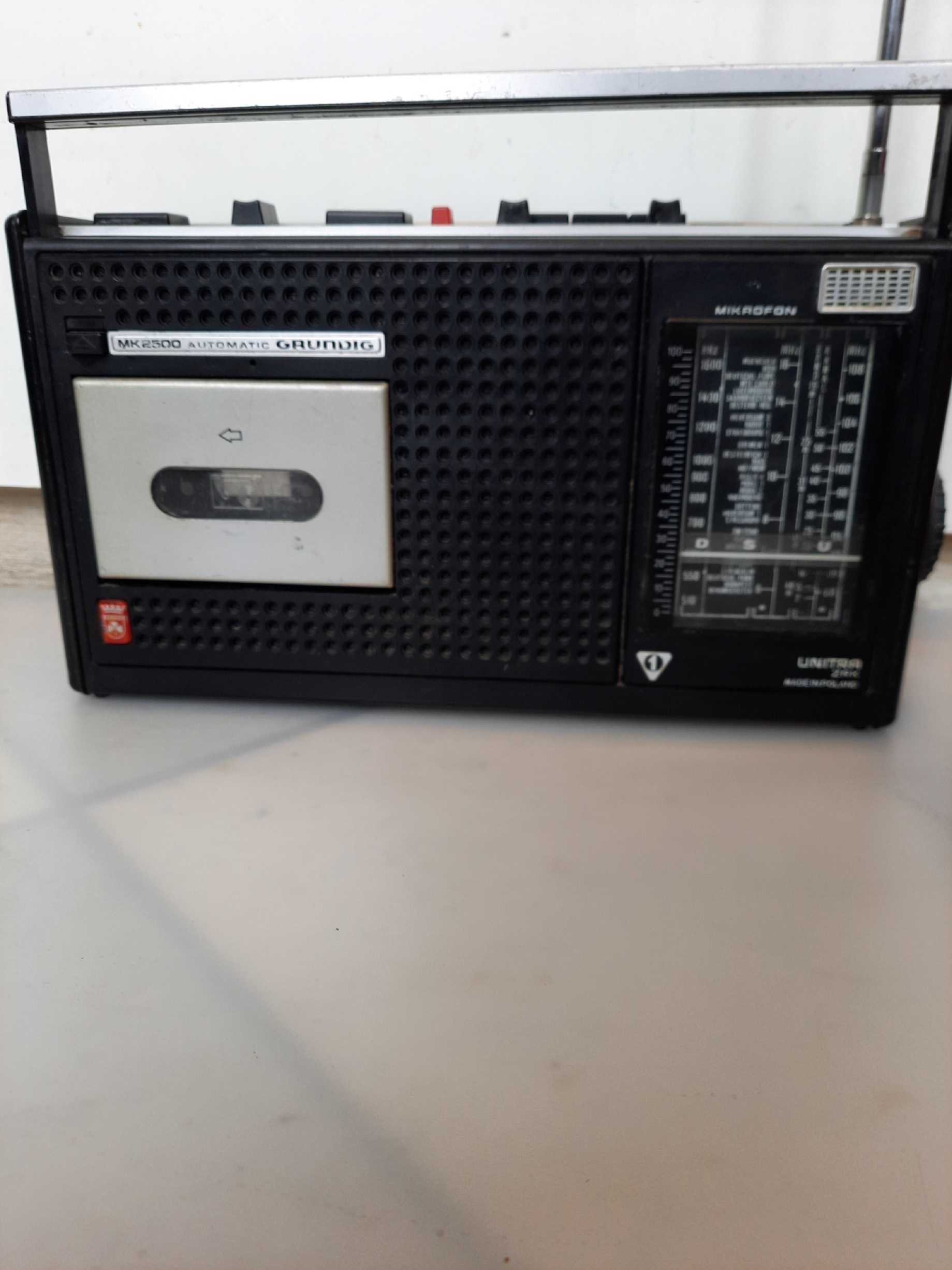 MK 2500 radiomagnetofon