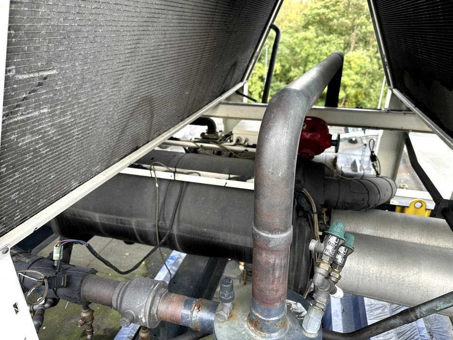 Agregat wody lodowej chiller Trane RTAF 145 o wydajności 522 kW
