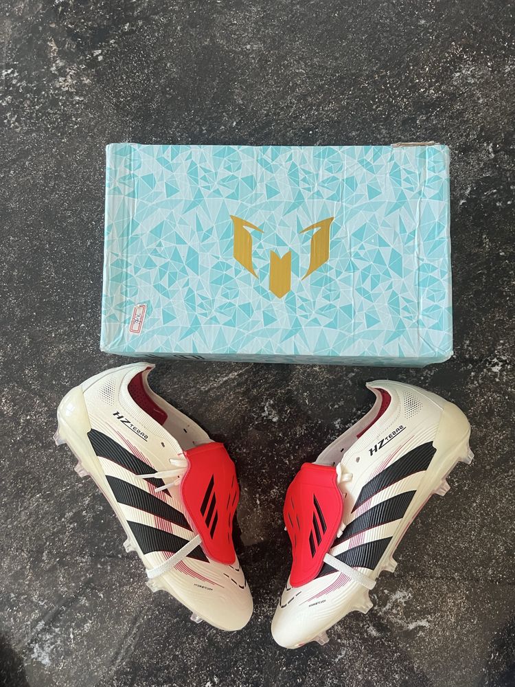 Бутси Adidas Predator leo messi 1в1