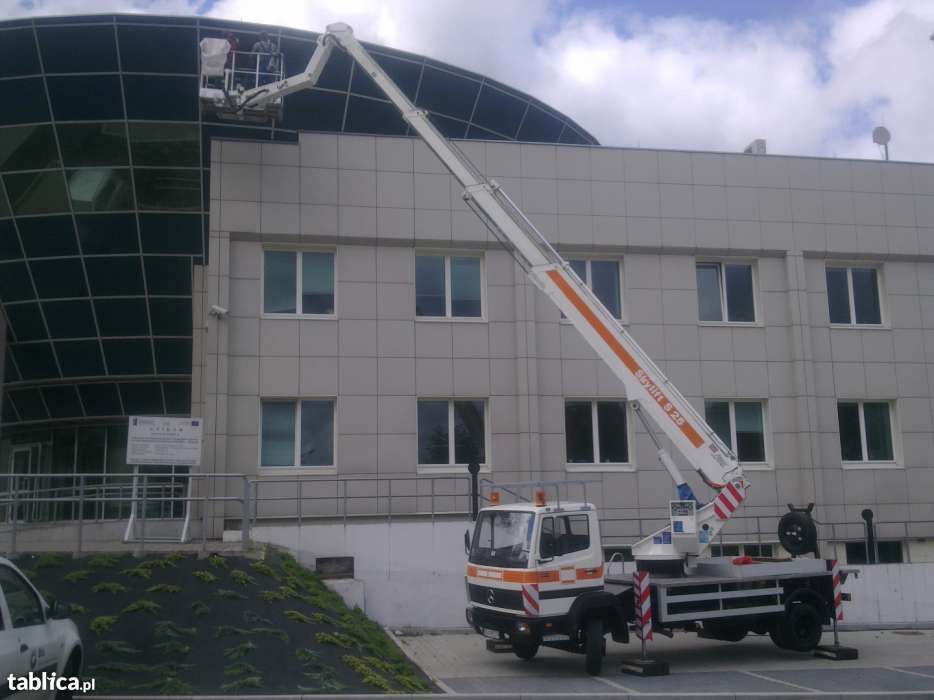Podnośnik koszowy, zwyżka kraków,wycinka drzew, prace na wysokości,