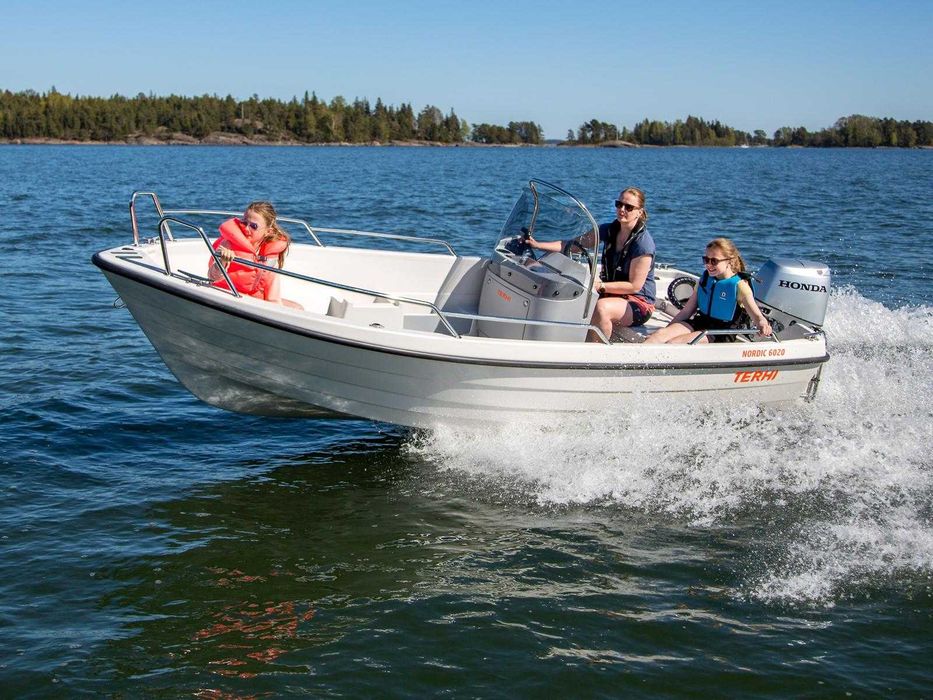 Motorówka, łódź motorowa wędkarska TERHI NORDIC C