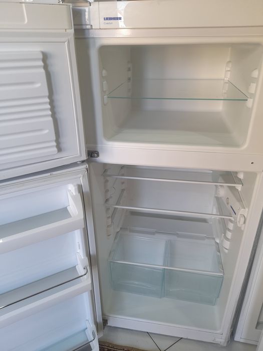 Холодильник *Libher*