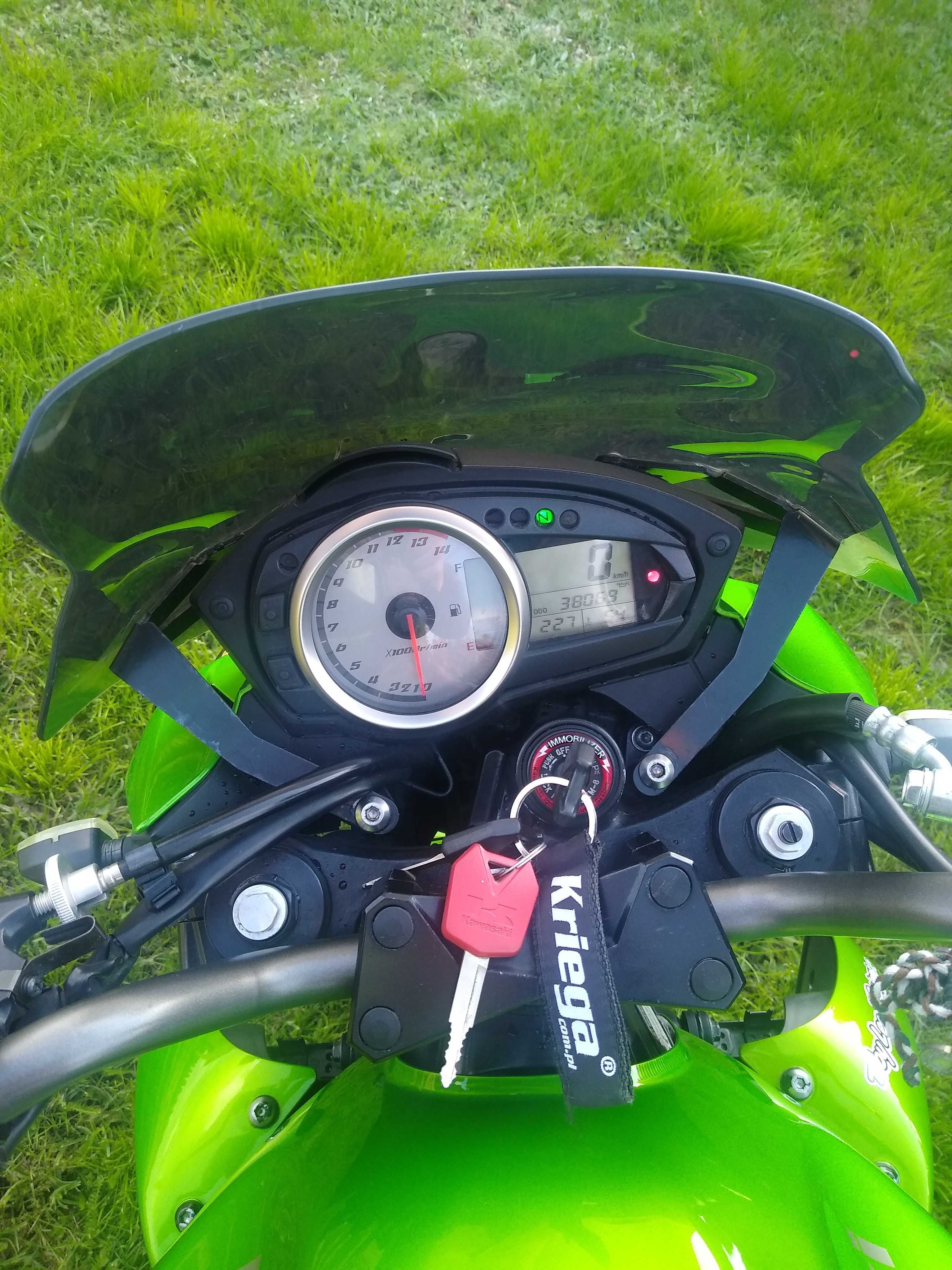 Motocykl Kawasaki z 750