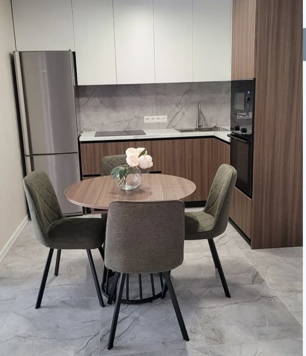 Стильна 3/х кім на Київській