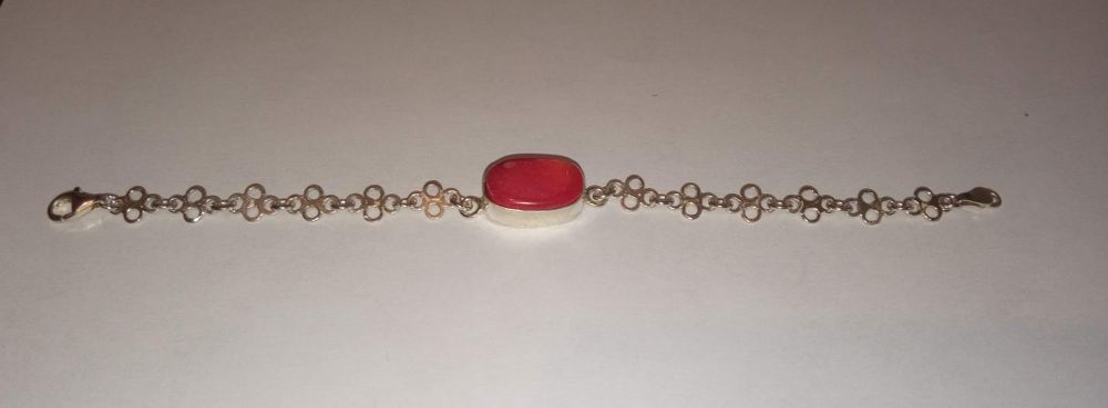 Bransoletka srebrna z koralem czerwonym, rękodzieło
