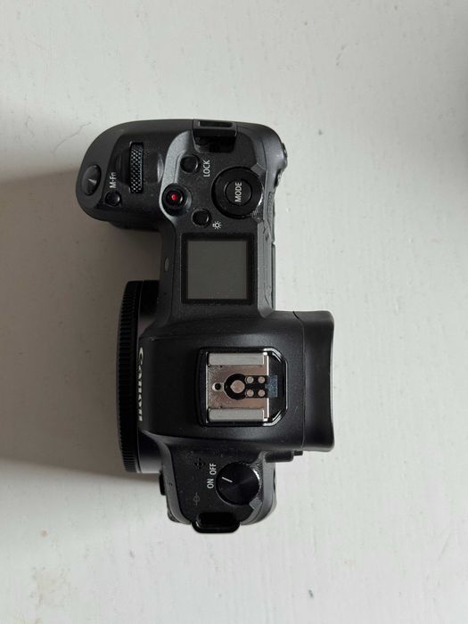 Canon EOS R, bez śladów, niski przebieg, faktura, 2 oryginalne baterie