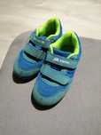 Buty sportowe rozmiar 24