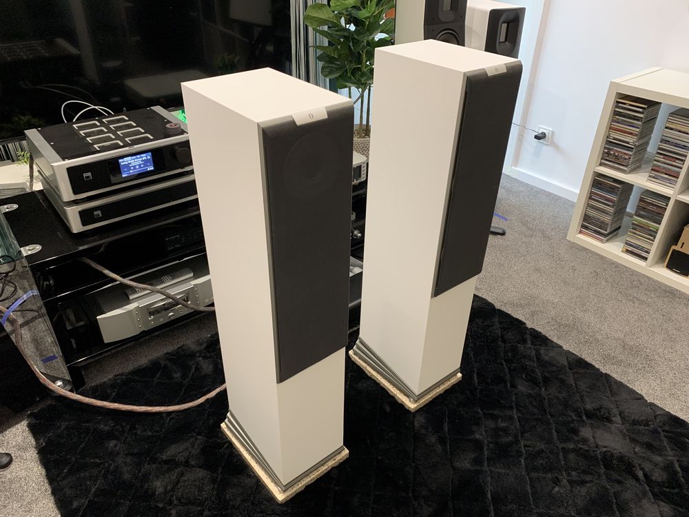 Hi-End Audiovector Mi3 Avantgarde Arrete LE Białe Flagowe 7000Euro