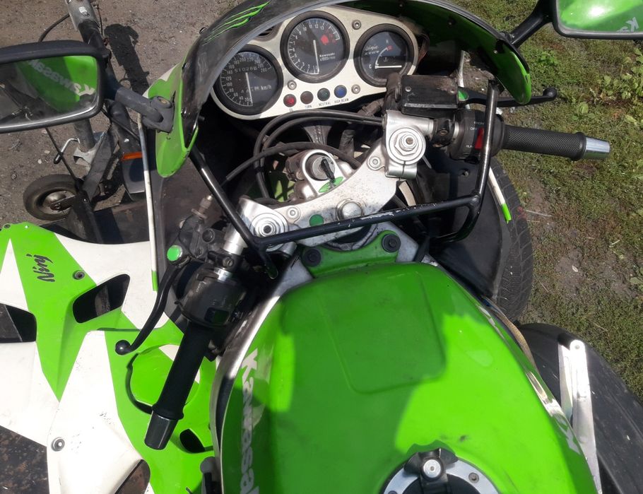 Kawasaki 600 zx6r 97r części