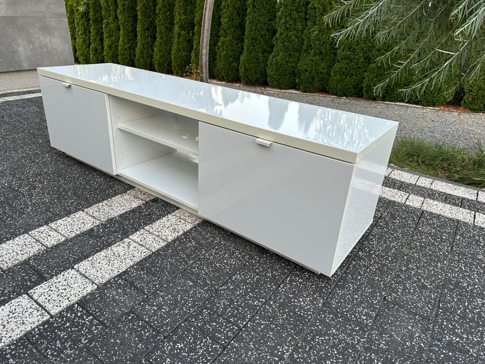 Szafka pod telewizor Ikea BYAS