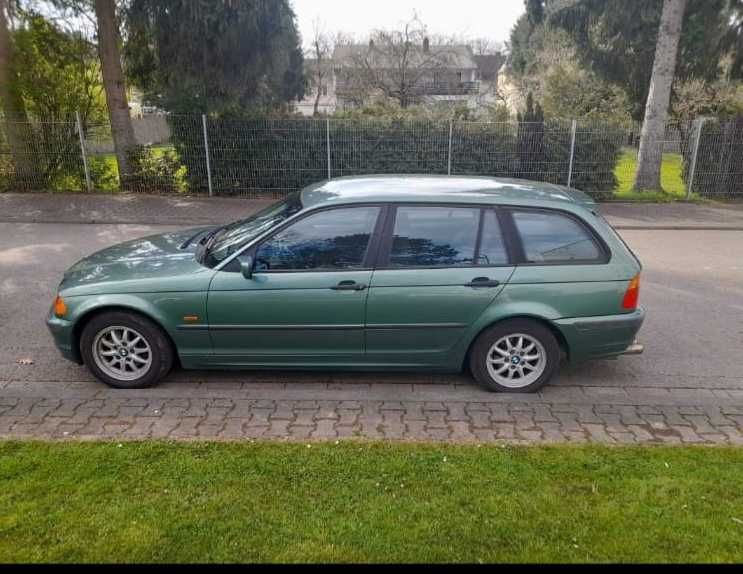 Maska błotnik zderzak drzwi klapa BMW E46 touring kombi meergruen