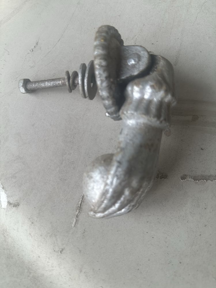 Aldrava de porta antiga