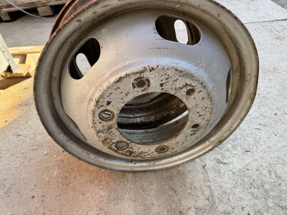 Шини Диски форд транзіт смарка 2004 рік