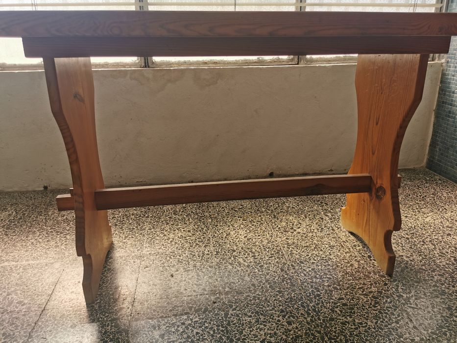 Mesa Cozinha c/Tampo em Mármore (1,25 mt X 65 cm)