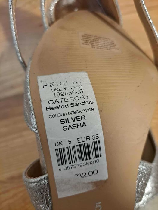 Srebrne sandały na obcasie Primark rozmiar 38 eleganckie wieczorowe