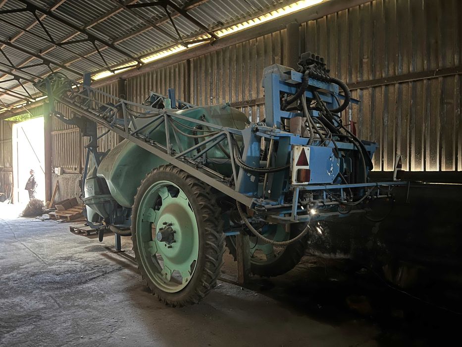 Обприскувач Berthoud-Tracker-24, 2013р