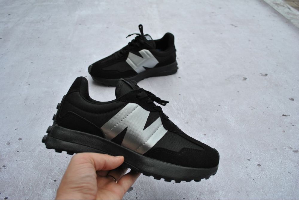 Кросівки New Balance 327  Black/Grey