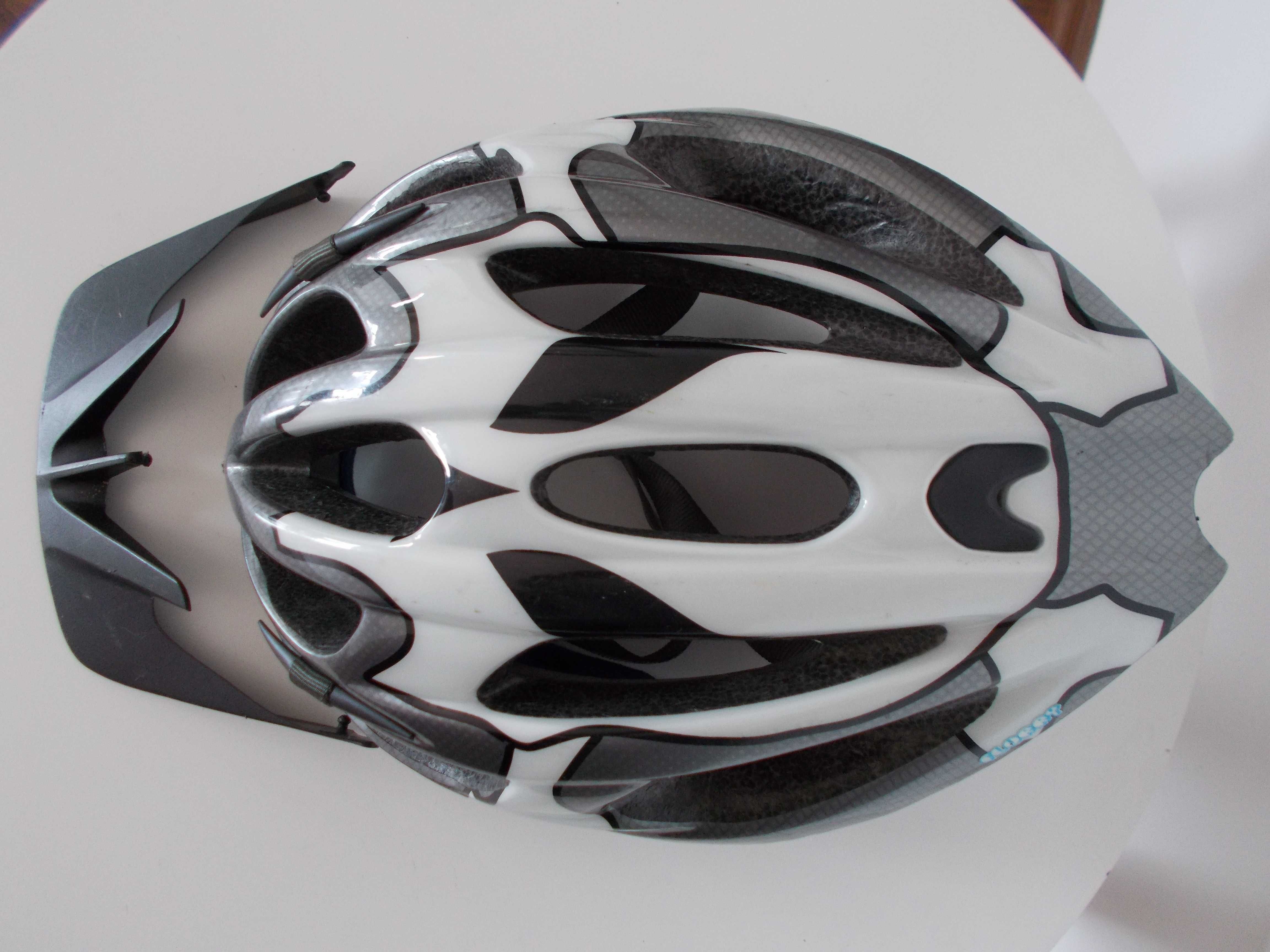 kask rowerowy chłopięcy GIRO