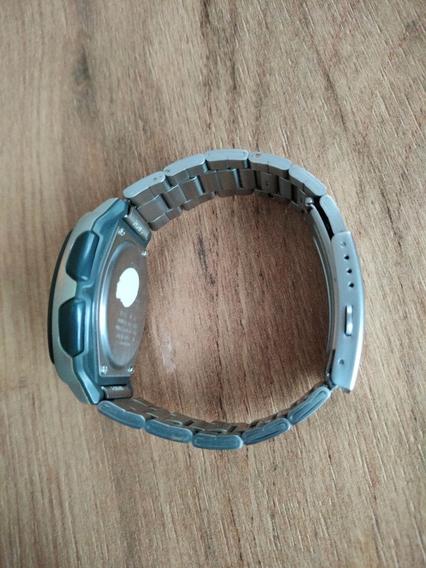 Zegarek casio iluminator aw81