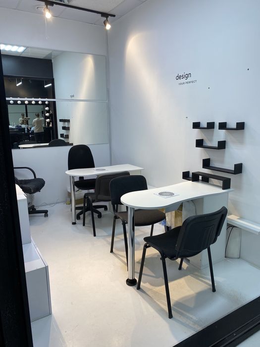 Оренда обладнаних робочих місць для б'юті-майстрів