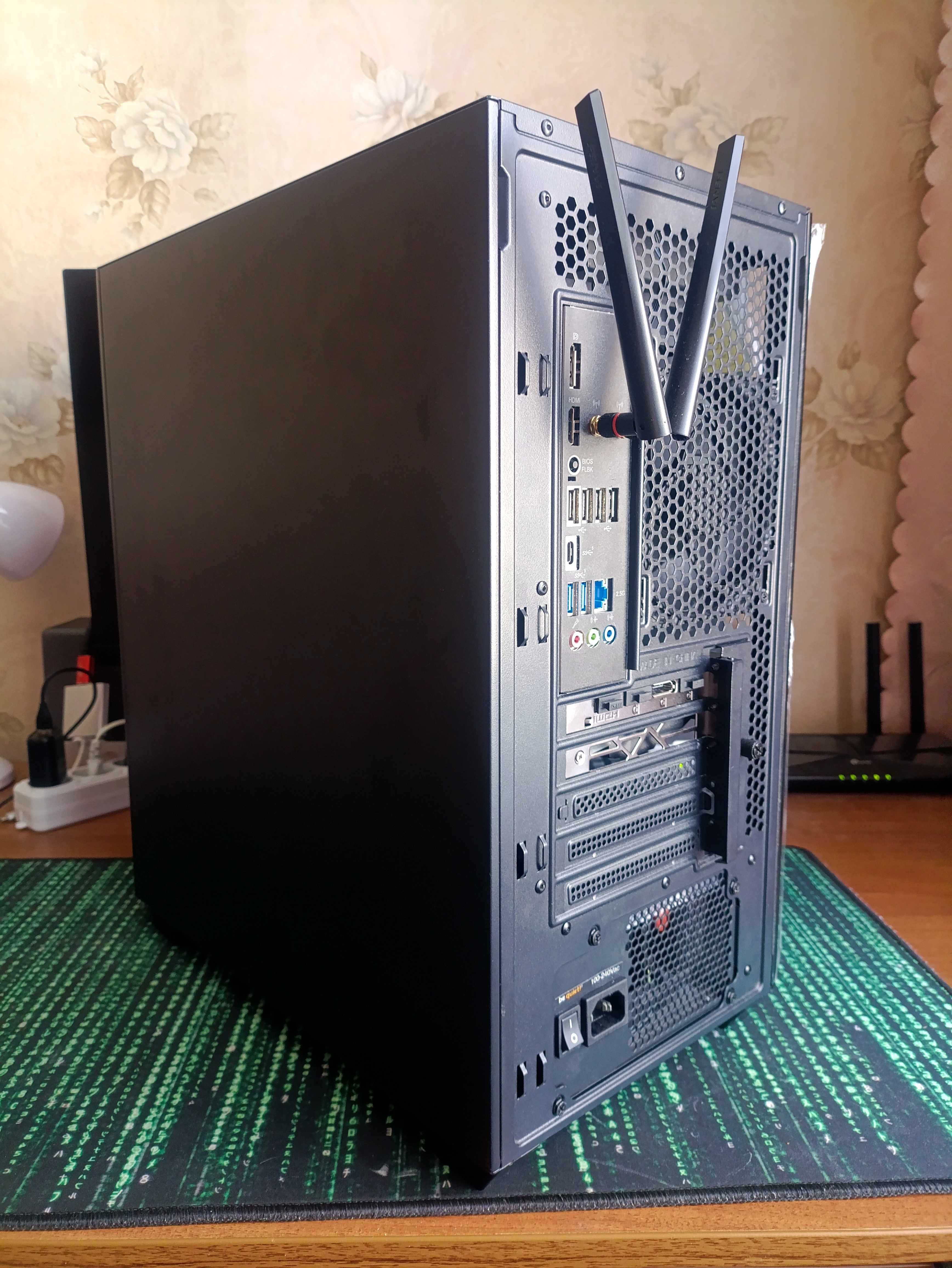 Корпус Vinga Cello + 5 Arctic P12 PWM PST