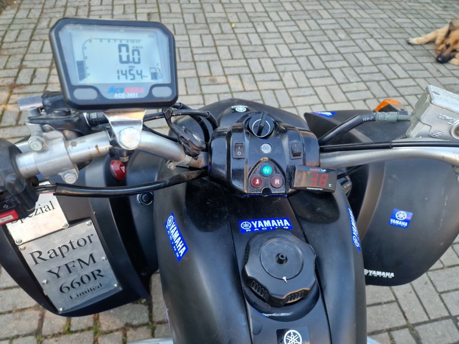 Yamaha Raptor 660r