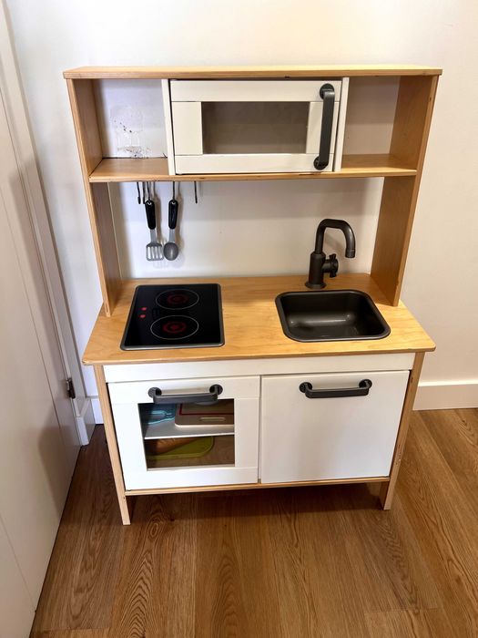 Cozinha de brincar, bétula, 72x40x109 cm, Ikea- DUKTIG