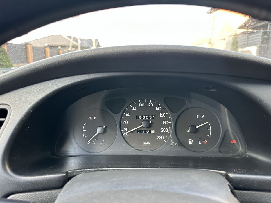 Daewoo lanos (sens)