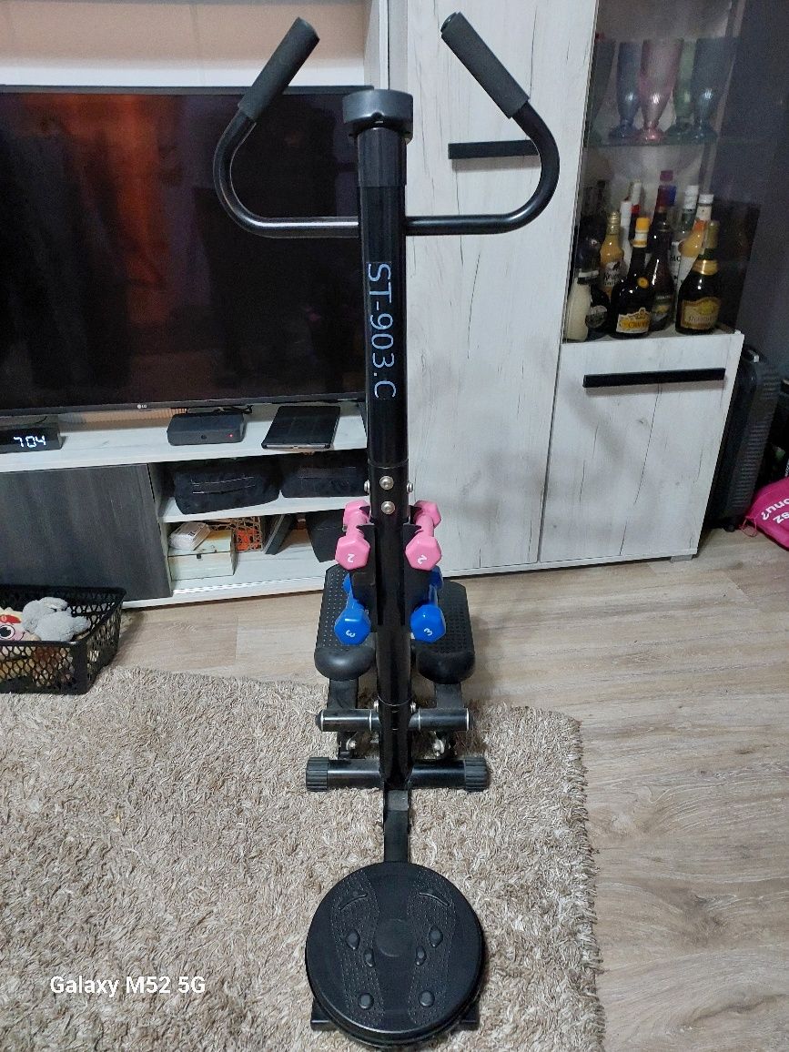 Stepper z kolumną i twisterem