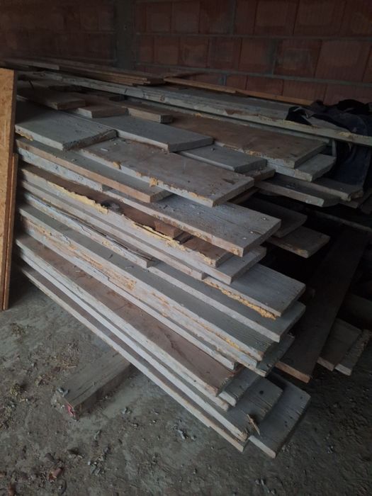 Deski po budowie