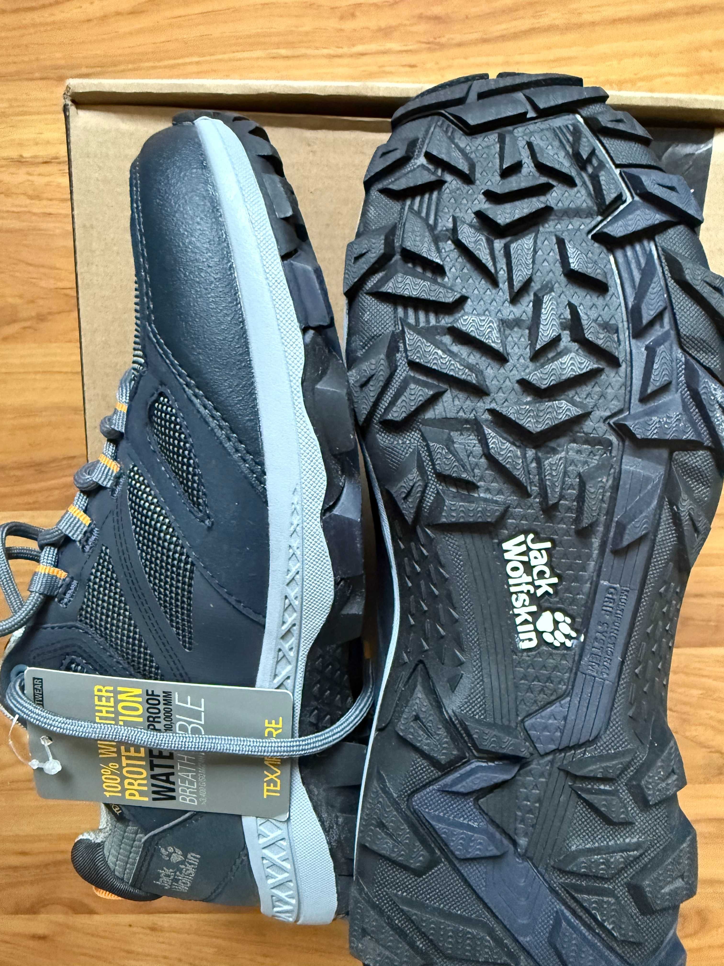 Продам НОВІ трекінгові кросівки Jack Wolfskin Downhill Texapore Low