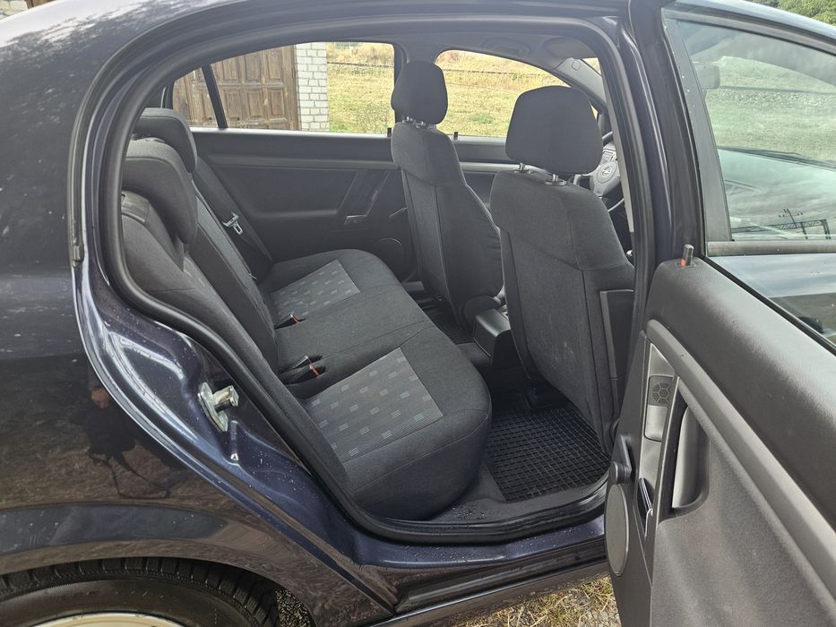 Opel Vectra C 2006 рік 1,9 дизель для військових