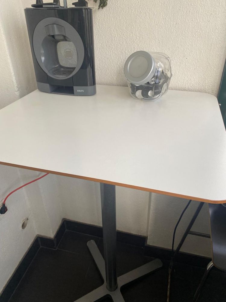 Mesa e cadeiras cozinha