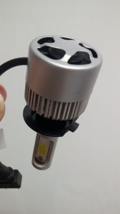 Kits lâmpadas led cree H1-H4-H7- 200W ( CANBUS ) ( NOVAS )