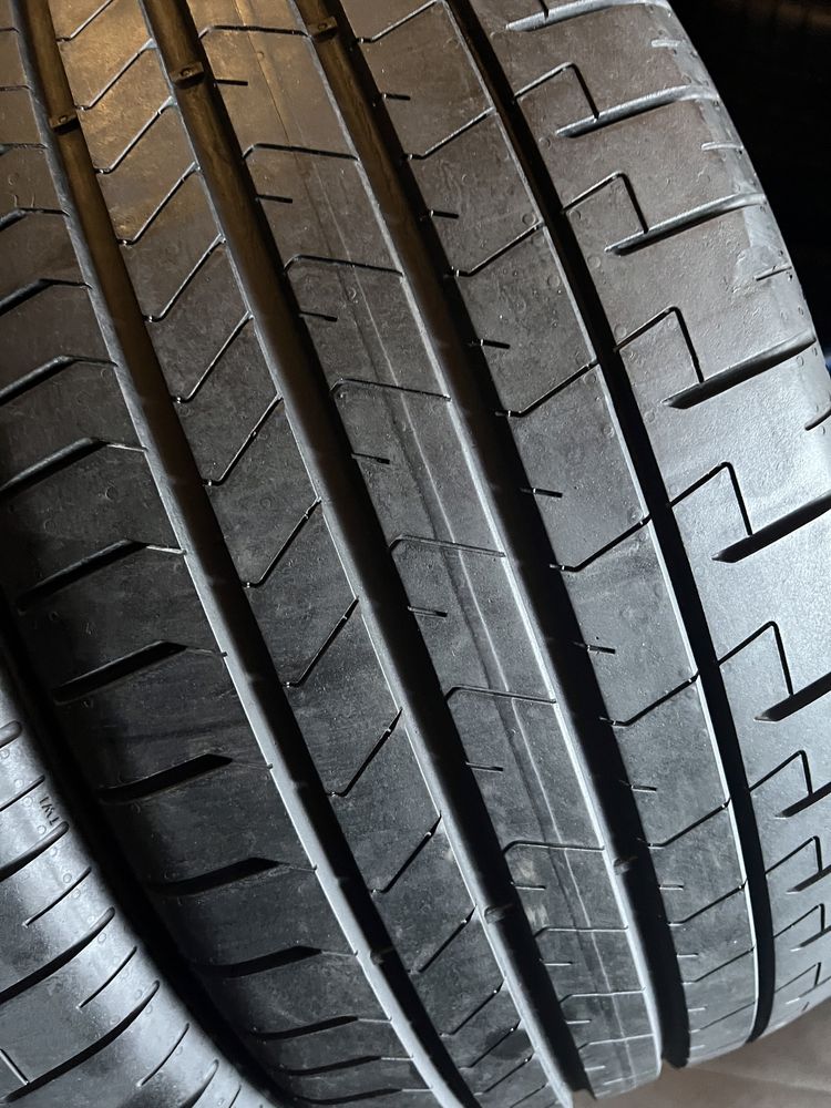 275/35/20+245/40/20 R20 Pirelli PZero PZ4 4шт