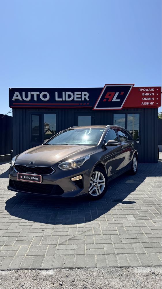 Kia Ceed Кіа Сід 2018 рік 1.6 дизель КОМПЛЕКТАЦІЯ