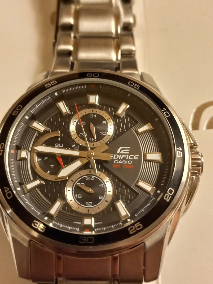 Zegarek Casio Edifice Kia Klasyk.