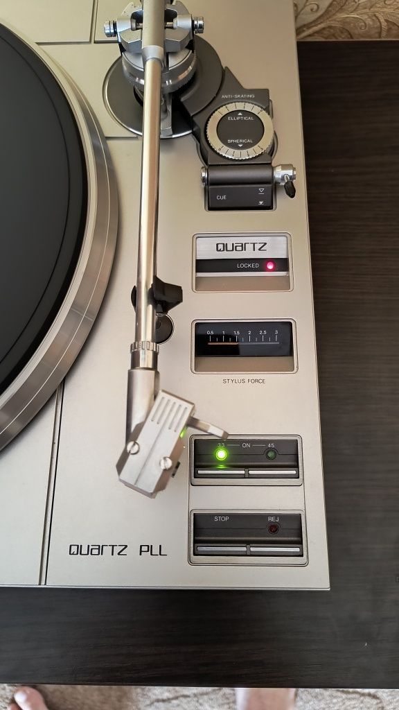 Вініловий програвач PHILIPS AF-887 MARK 2