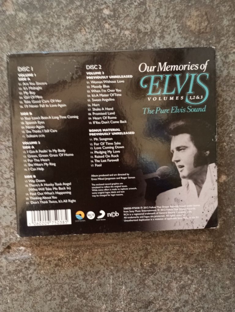 Elvis Presley -2 płyty CD - Out Memories of Elvis volumes 1,2 & 3 The
